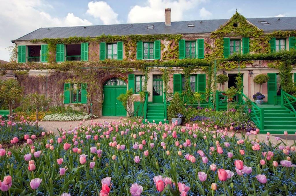 GIVERNY MUSEE IMPRESSIONNISTE ET VISITE DE LA MAISON, DU JARDIN DU PEINTRE CLAUDE MONET  V5197