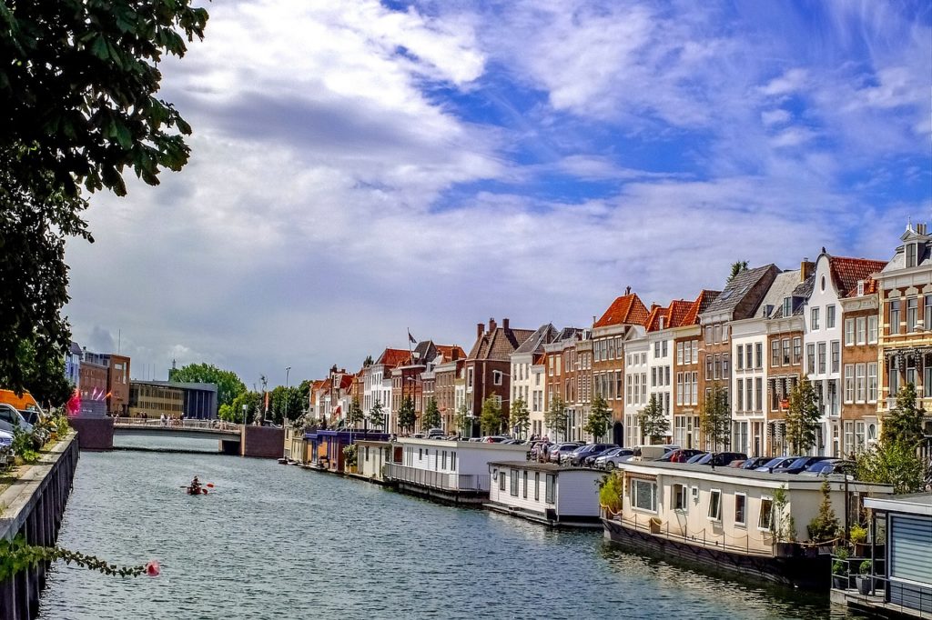 MIDDELBURG JOUR DE MARCHE - TEMPS LIBRE - RETOUR PAR SLUIS  V5145